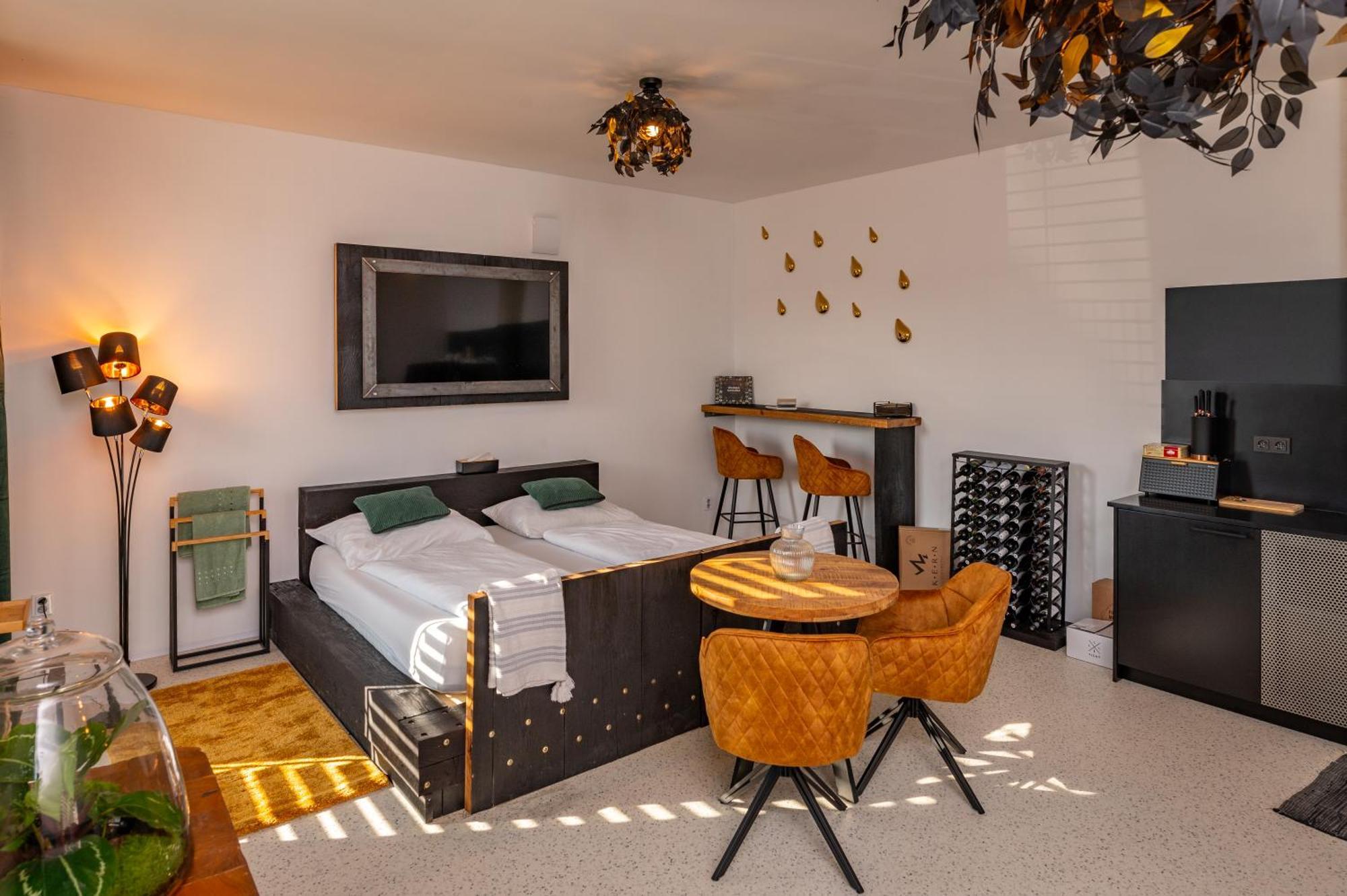 Korek Mikulov Apartman Extérieur photo